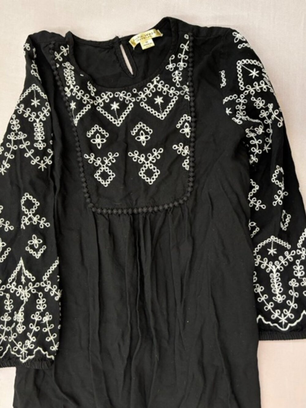 Studio West black boho embroidered blouse Size M